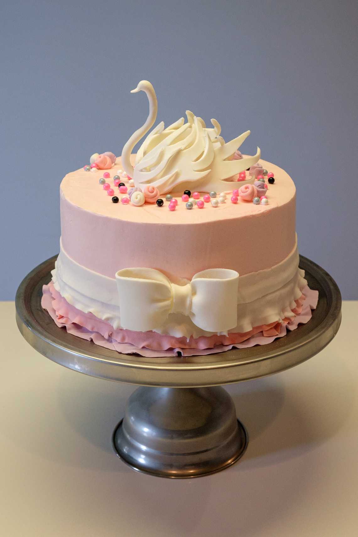 Swan Cake — August 21, 2016 Swan Cake — August 21, 2016