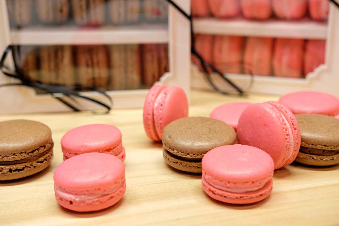 Boxed Set of Macarons — December 3, 2016 Boxed Set of Macarons — December 3, 2016