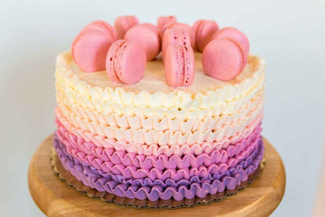 Macarons Cake — October 31, 2015 Macarons Cake — October 31, 2015